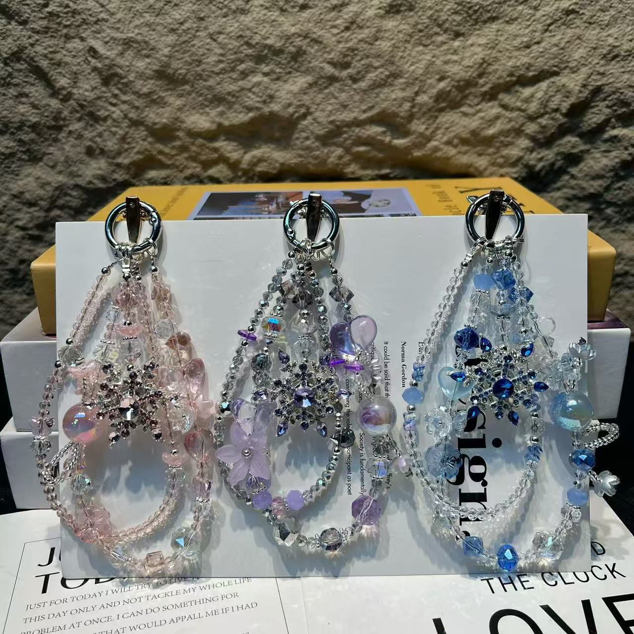 25pcs Stress release Spinner phone chains